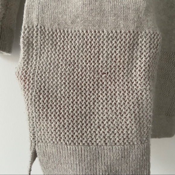 Club Monaco Italian Cashmere Carlotta Sweater - Picture 4 of 8